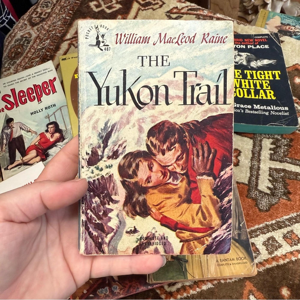 1940s “Graphic Mystery” and Steamy Paperback Book Collection - Picture 2 of 7
